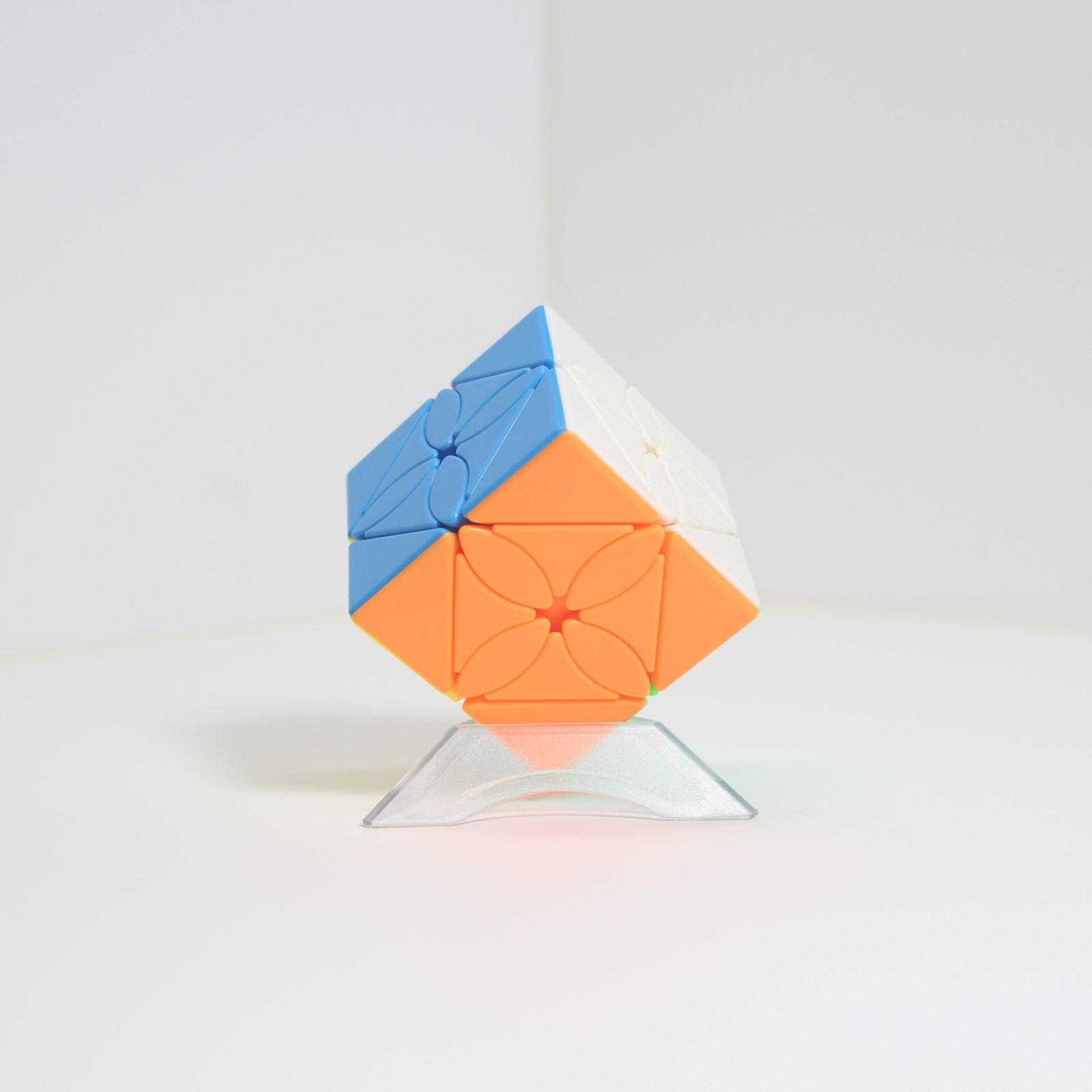 Cube Photo of Maple Leafed Skewb