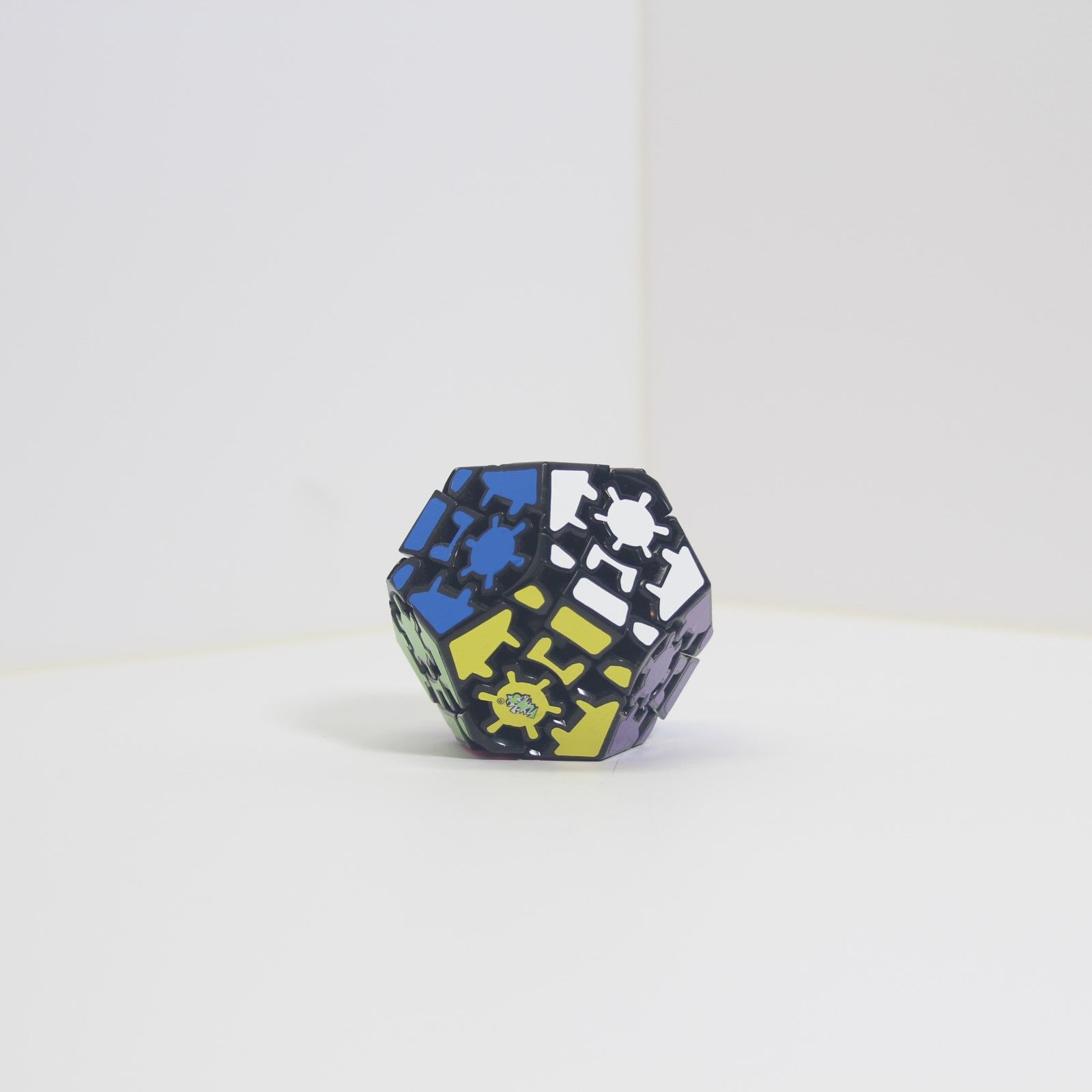 Cube Photo of Gear Megaminx