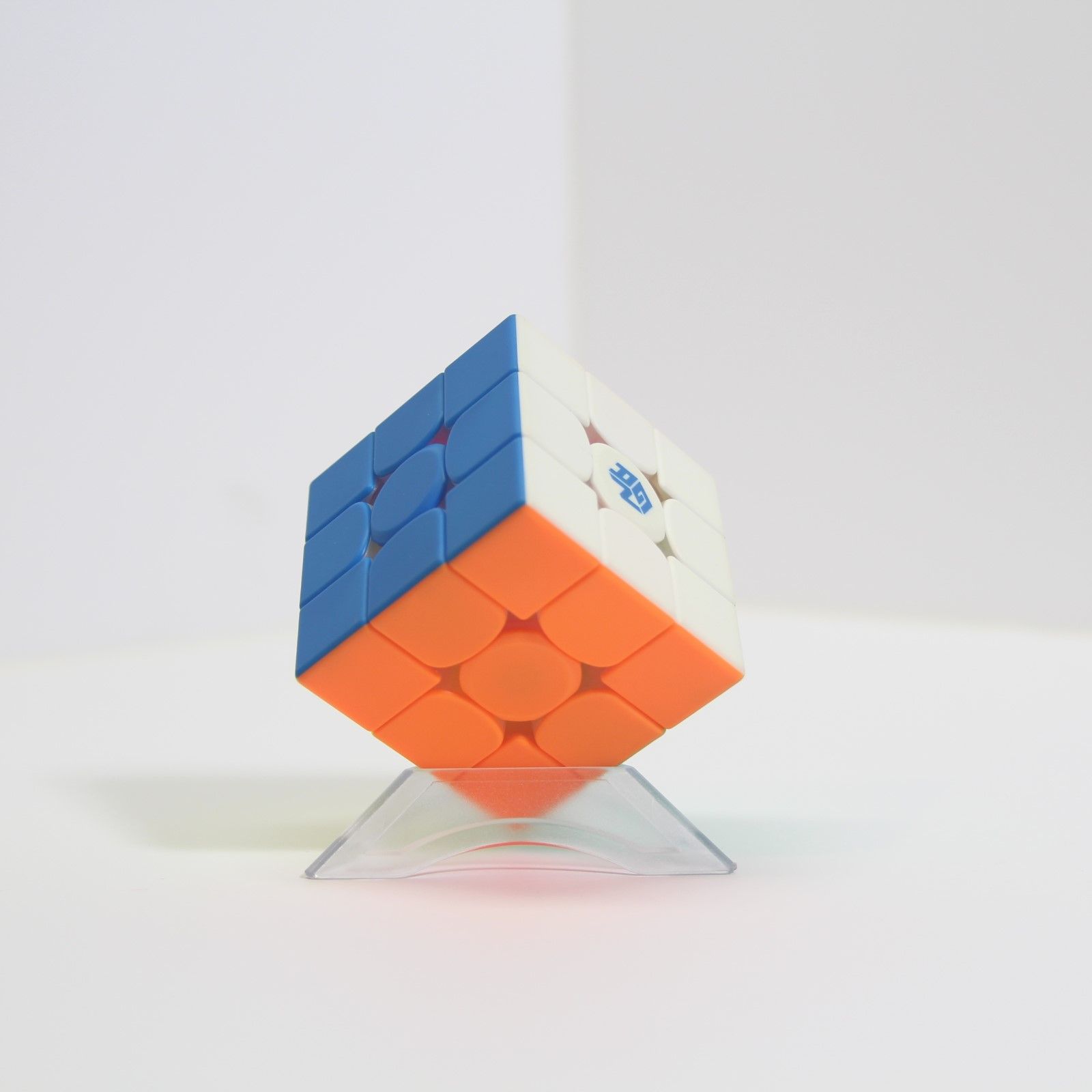 Cube Photo of 11 M Pro