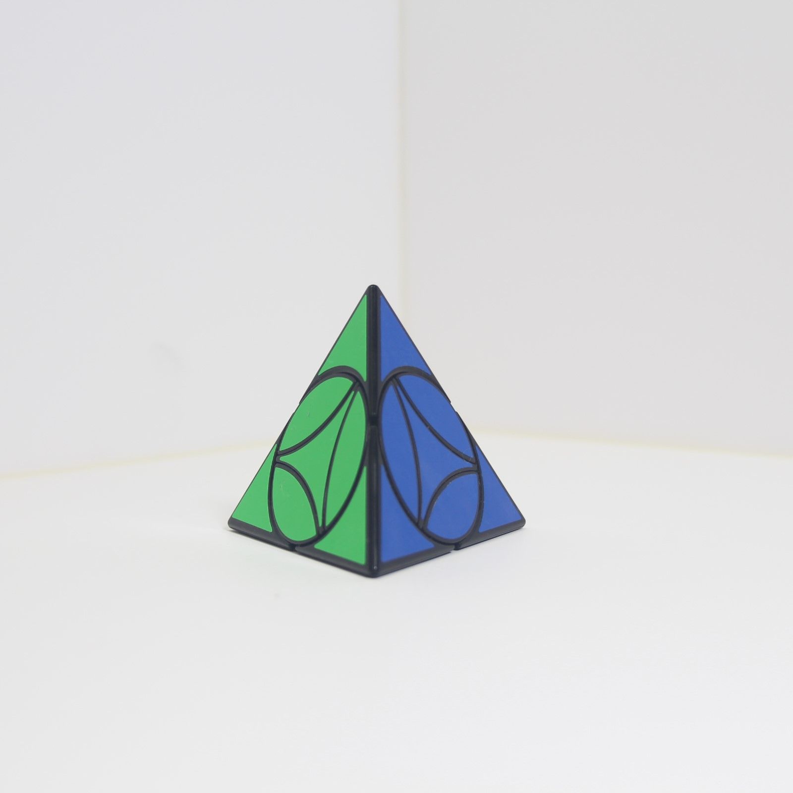 Cube Photo of Coin Pyraminx