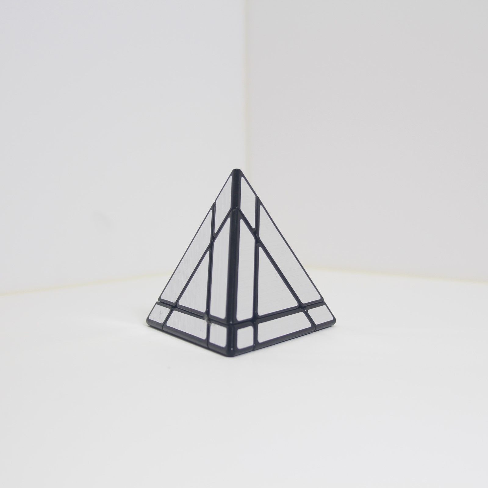 Cube Photo of Mirror Pyraminx