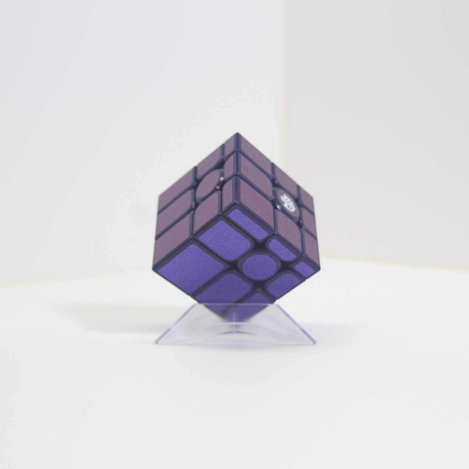 Cube Photo of Mirror